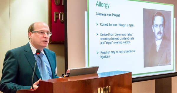 Nigel Abraham, Functional Medicine expert gives keynote speech on food and gluten intolerance